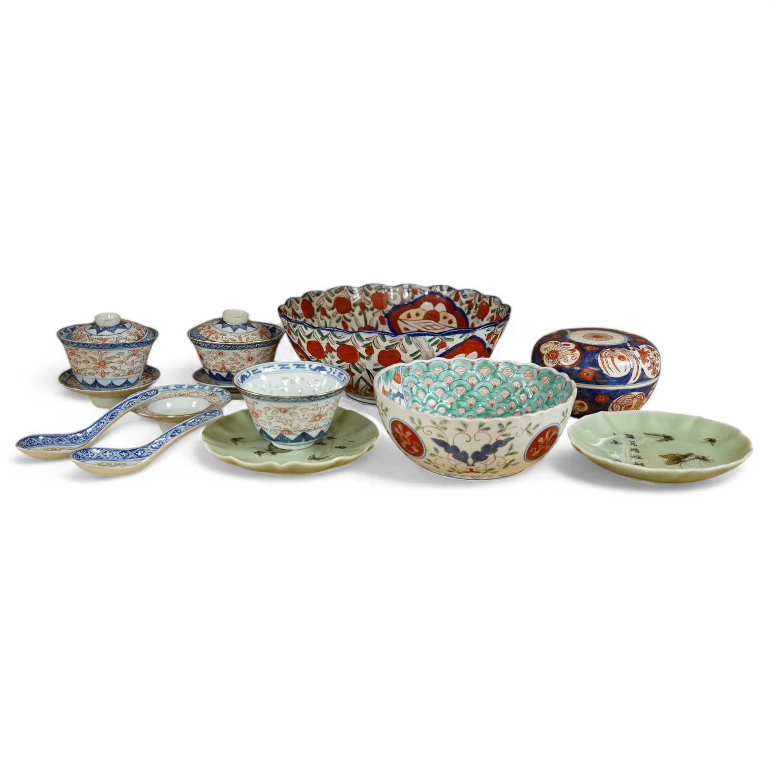 A collection of Chinese and Japanese porcelain to include 'rice grain' bowls, covers & stands and 19th century Japanese Imari, largest 25cm. Condition - mostly fair/good